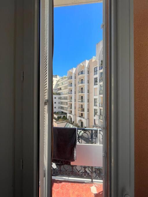 Deux Pas Du Palais Du Festival Lägenhet Cannes Exteriör bild